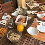 Ad Hoc B&B Il-Pergla