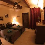 Ad Hoc B&B 4*