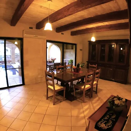 Bed and breakfast Ad Hoc Il-Pergla