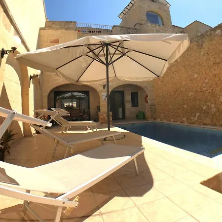 Bed & Breakfast Ad Hoc 4*