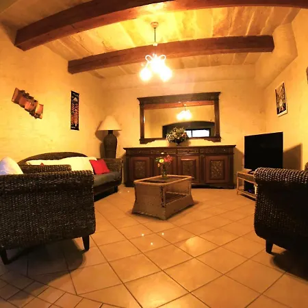 Bed & Breakfast Ad Hoc Il-Pergla