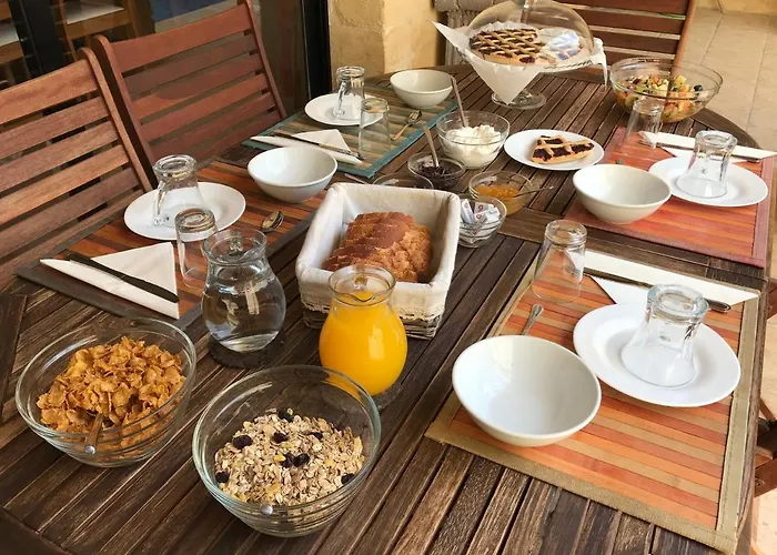 Ad Hoc Nocleg ze śniadaniem Il-Pergla