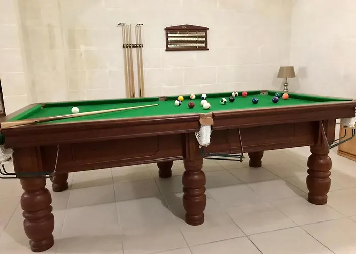 Ad Hoc Nocleg ze śniadaniem Il-Pergla