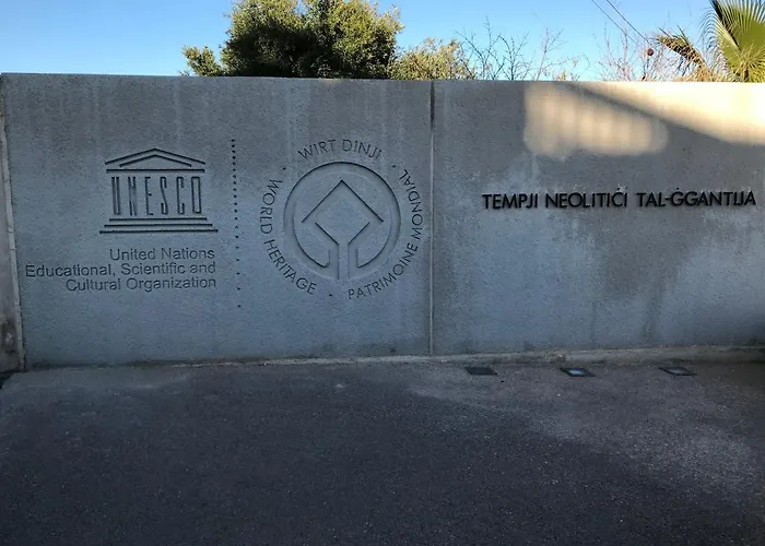 Nocleg ze śniadaniem Ad Hoc 4*