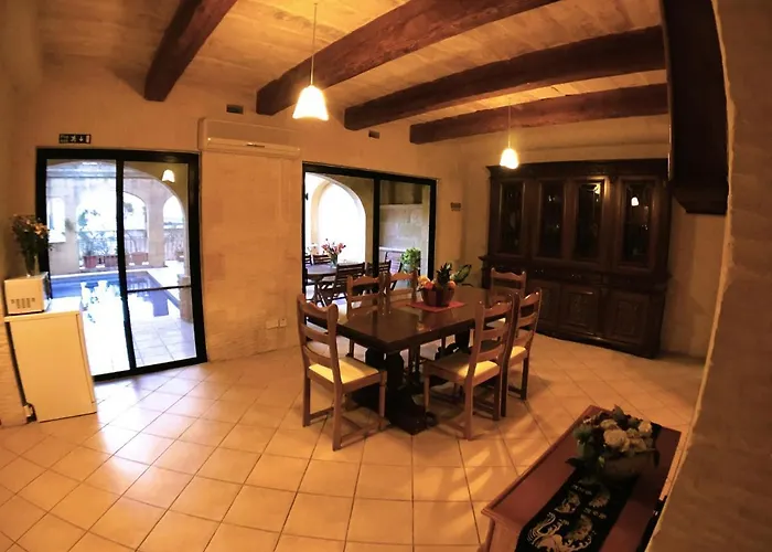 Bed & Breakfast Ad Hoc Il-Pergla