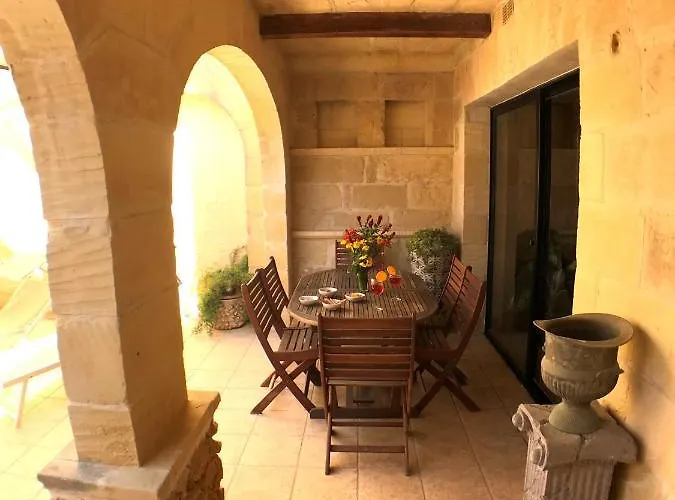 Bed & Breakfast Ad Hoc 4*