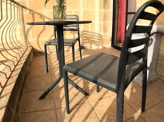 Bed & Breakfast Ad Hoc